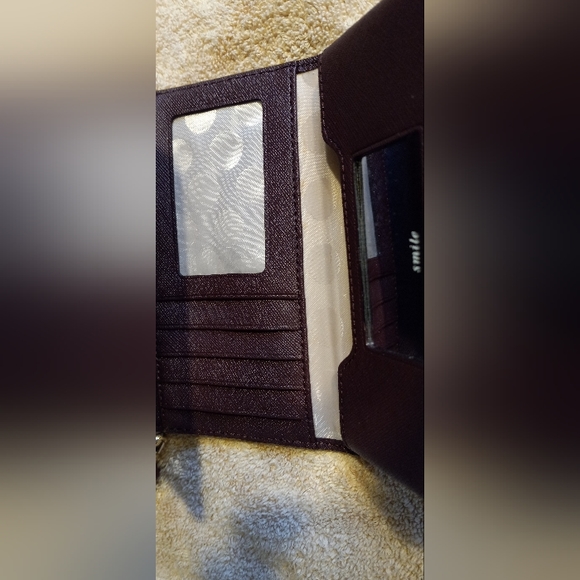 Kate Spade used wristlet wallet maroon color with mirror, 5 card slot + ID slot - Picture 3 of 4